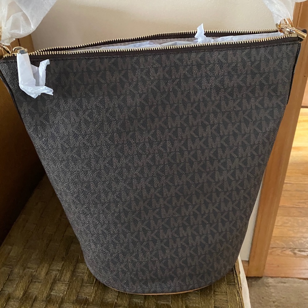 Michael Kors Crossbody bag